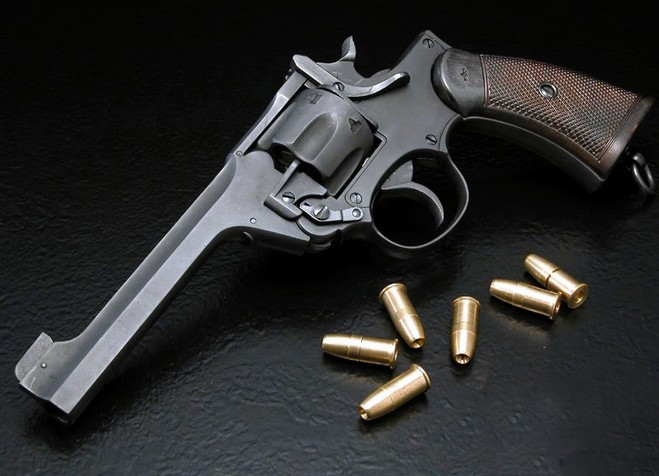 按动作原理可分