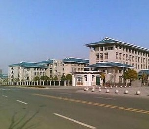 武汉黄家湖大学城,哪个驾校好?最快多久能拿到