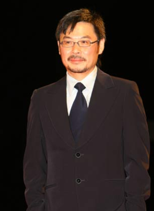 韦家辉_韦家辉收入