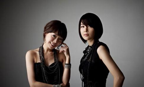 as+one(<em>韩国女子二人组合</em>)