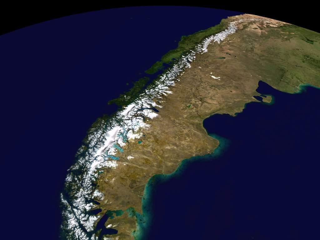安第斯山脉南段地形图