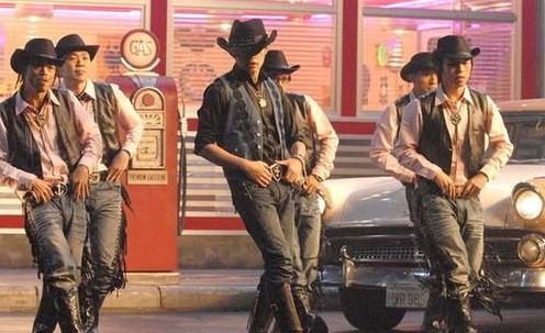 《牛仔很忙》mv拍摄