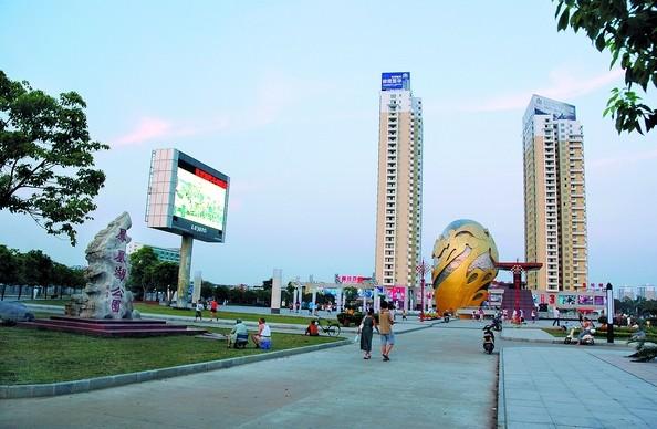 高安市