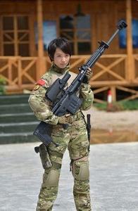 叶寸心是我是特种兵之火凤凰即特种兵之火凤凰