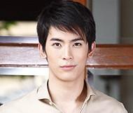 颂恩 宋帕山饰演)