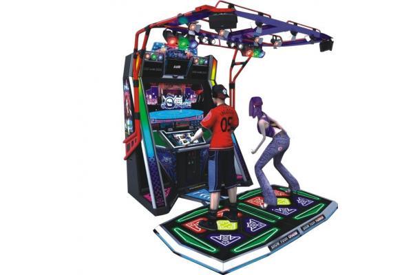 dance super station(以下简称"dss")是华亿集团研发的一款跳舞机
