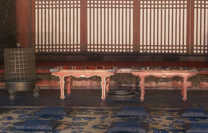明代皇帝住在乾清宫,所以坤宁宫是皇后的寝宫,1644年李自成领导的农民