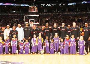 多伦多猛龙队全家福照片