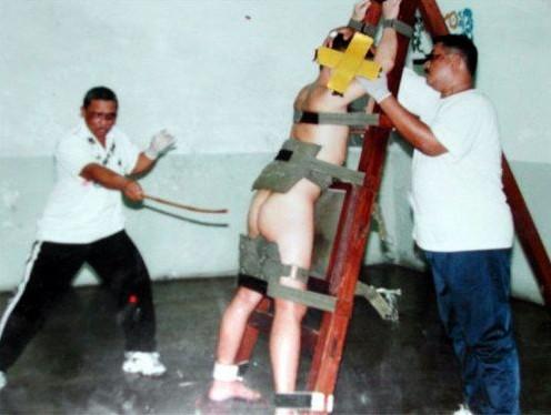新加坡<em>鞭刑</em>_新加坡<em>鞭刑女人</em>图片