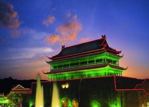 第三产业凤阳是安徽历史文化名城,自然,人文等旅游资源极其丰富.