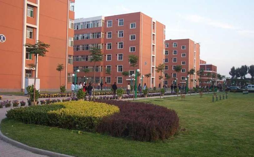 山西大学商务学院