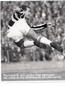 1957年,老妇人(意大利语: La Vecchia Signor