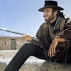 求《荒野大镖客》《黄昏双镖客》 《黄昏三镖客》三部电影的背景音乐.