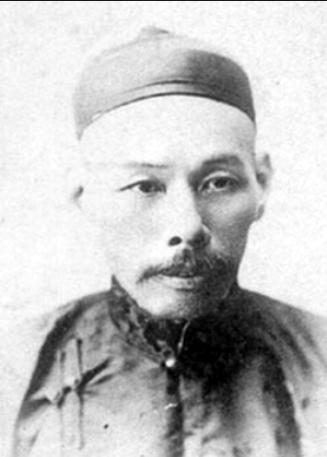 黄遵宪,(1848年4月27日～1905年3月28日)清代诗人,外交家,政治家,教育