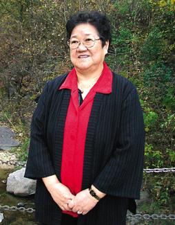 叶文玲