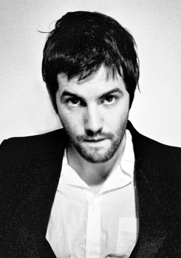 吉姆·斯特吉斯(jim sturgess,1978年5月16日-),是一名英国演员