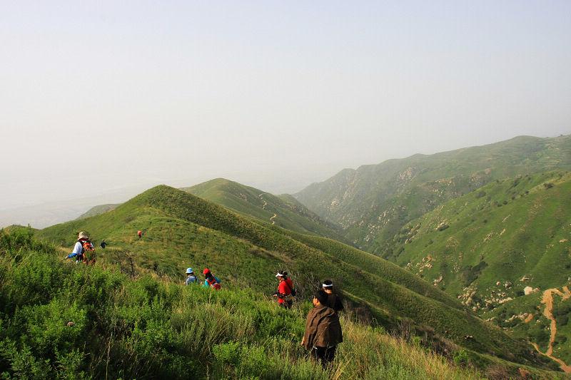 中条山,是中国山西省南部主要山脉之一,东北-西南走向,由变质岩系