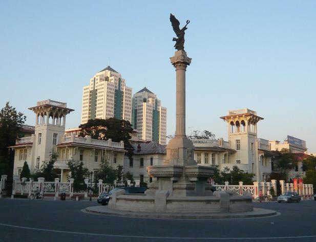 天津海河意式风情区以已有的建筑