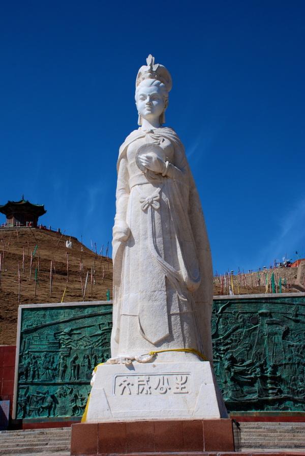 日月山文成公主雕像