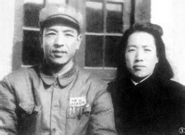 赵兰香,<em>女</em>,原<em>国务院副总理</em>耿