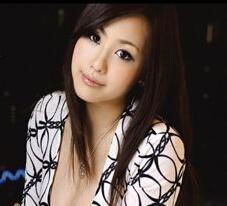 <em>护士</em>的<em>痴女</em>啾→射吉永夏树