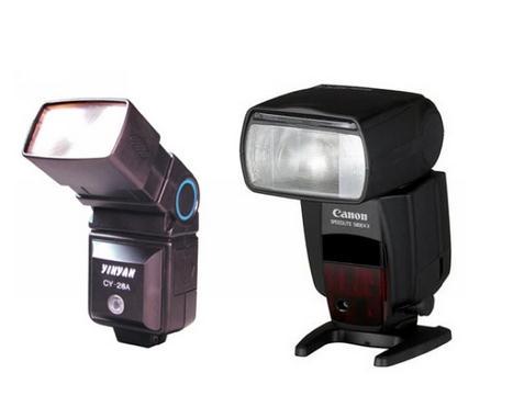 闪光灯(flash+light),是在摄影时所使用的人造光