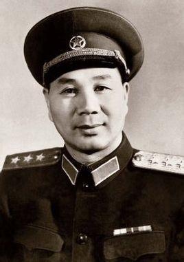 杨成武将军