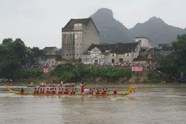 平乐县境北部,茶江和省道20163线过境,距县城30公里,距国际山水旅游