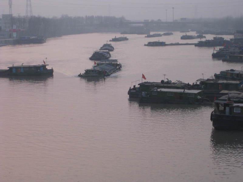 京杭大运河和浙东运河三部分,地跨北京,天津,河北,河南,山东,安徽