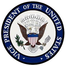 总统的第一继任人选,兼任参议院议长,美国副总统是总统的第一继任人选