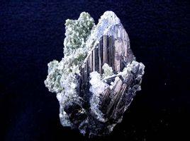 deelhuyar)从黑钨矿中制得氧化钨