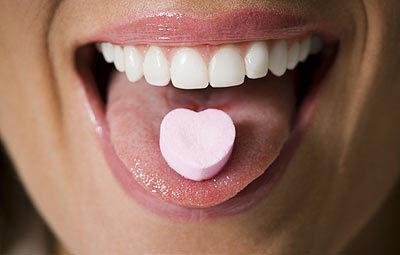 舌炎是指舌头以红肿热痛为表现的炎症,是指舌头发生的各种疾病.