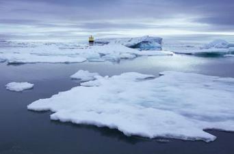 在北冰洋极点附近漂流站上测到的最低气温是-59℃.