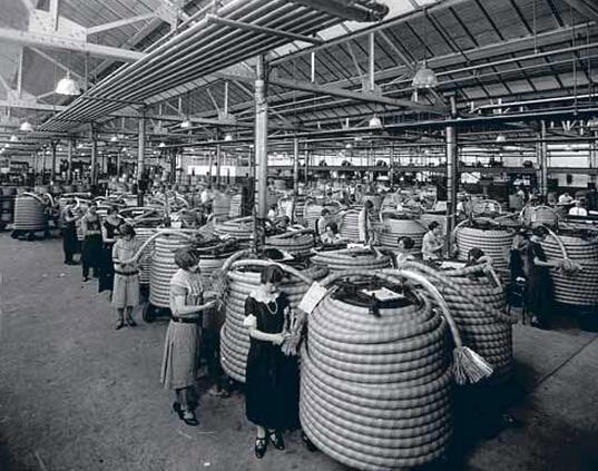 霍桑实验四个阶段_霍桑实验的结论_管理的一