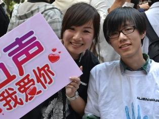 收入证明_伍声收入