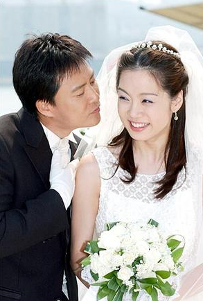 婚纱照韩剧_韩剧顶楼婚纱照