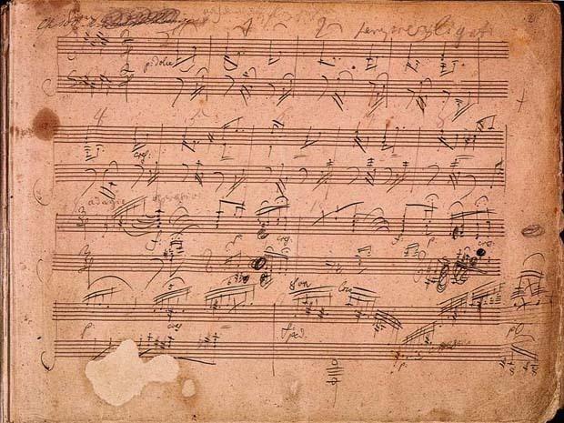 其他作品  贝多芬还有很多著名的作品,如小提琴协奏曲,歌剧《费德里