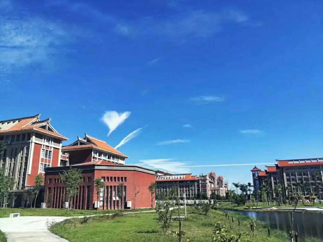 北部湾大学