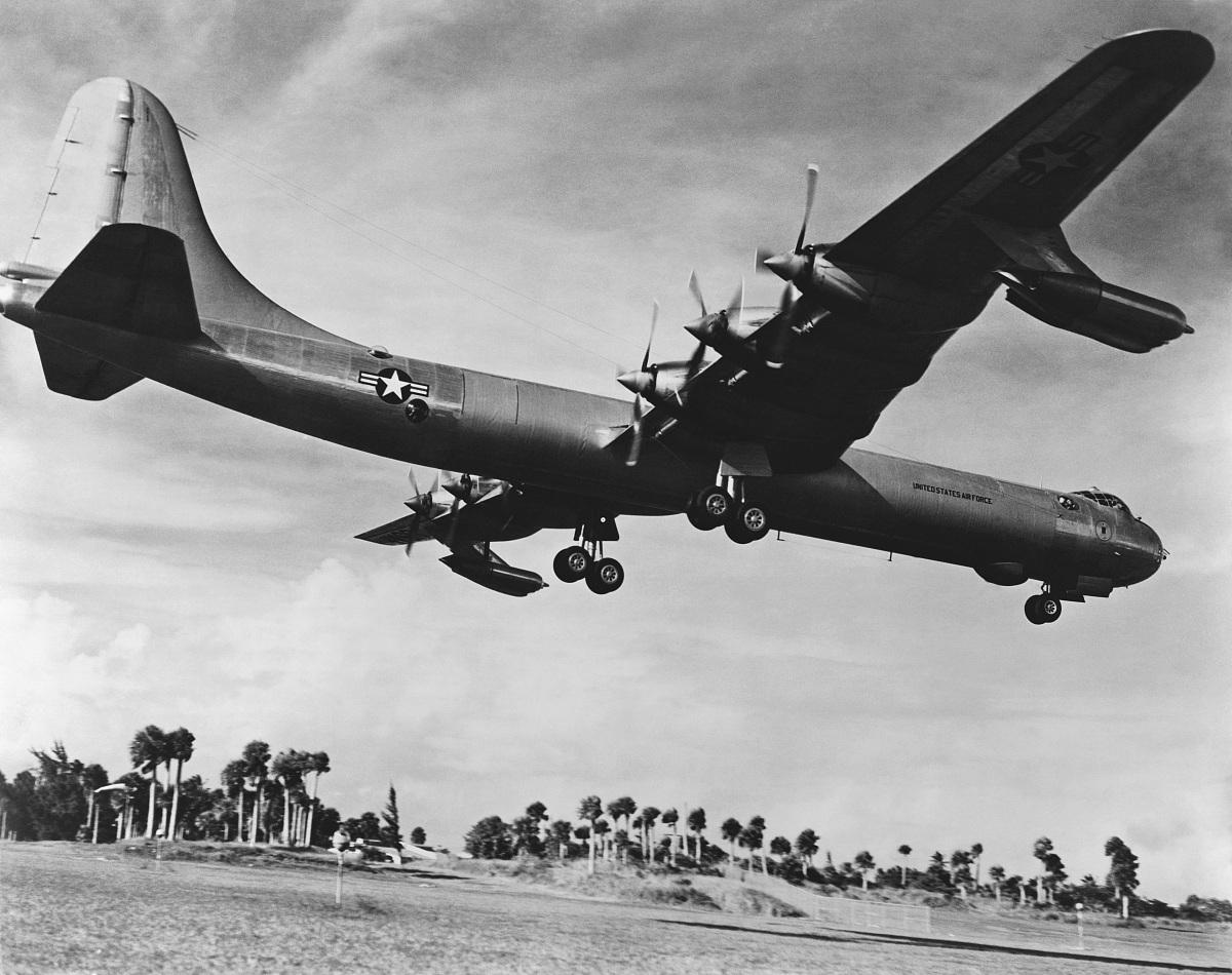 b-36轰炸机
