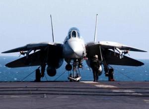 航空母舰(以舰载机为主要作战武器的大型水面