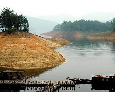 陡水湖风景区