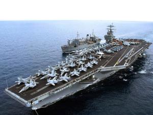 航空母舰(以舰载机为主要作战武器的大型水面