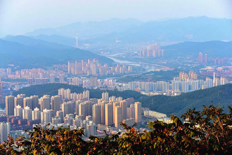 锦州市gdp_辽宁省的鞍山,抚顺和锦州,谁更有实力成为 二线城市 呢(3)