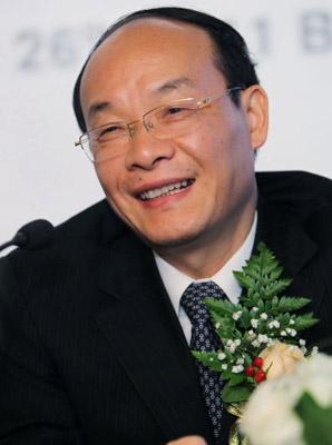 兵装集团董事长_国岳集团董事长图片