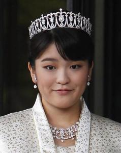 小室真子