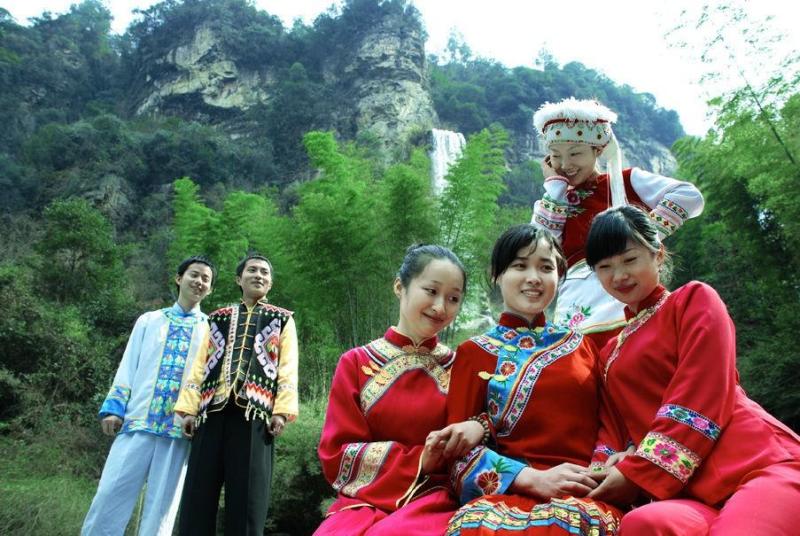 少数民族歌曲阿哥阿妹 800