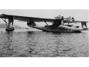 PBY-3在华盛顿西雅图湖进行前进基地训练