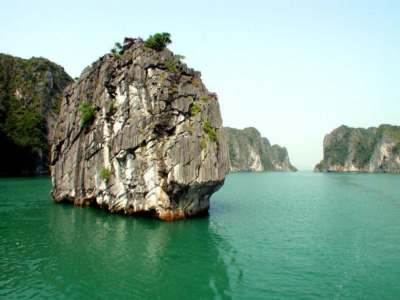 在今越南中部洞海一带,为占城的属国,见《诸蕃志》"占城国"条