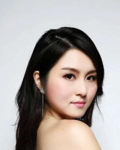 杨泽怡