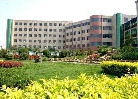 辉县市高级中学